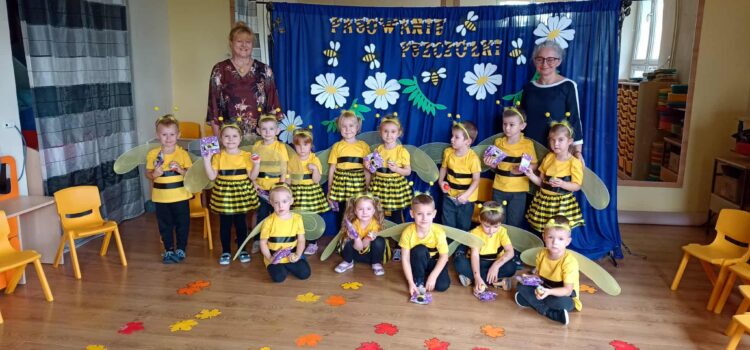 Pasowanie w Pszczółkach Pasowanie w Pszczółkach